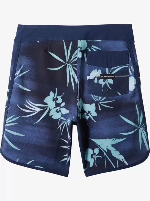 Boys Quiksilver Shorts | Boy'S 8-16 Surfsilk Scallop 17" Boardshorts