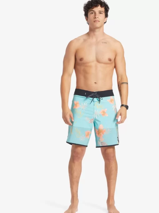 Mens Quiksilver Boardshorts | Highline Scallop 19" Boardshorts