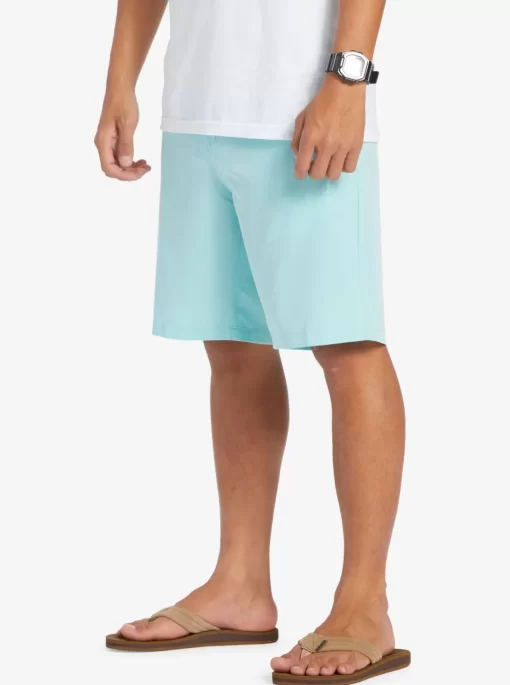 Mens Quiksilver Boardshorts | Ocean Union Amphibian 20" Hybrid Shorts