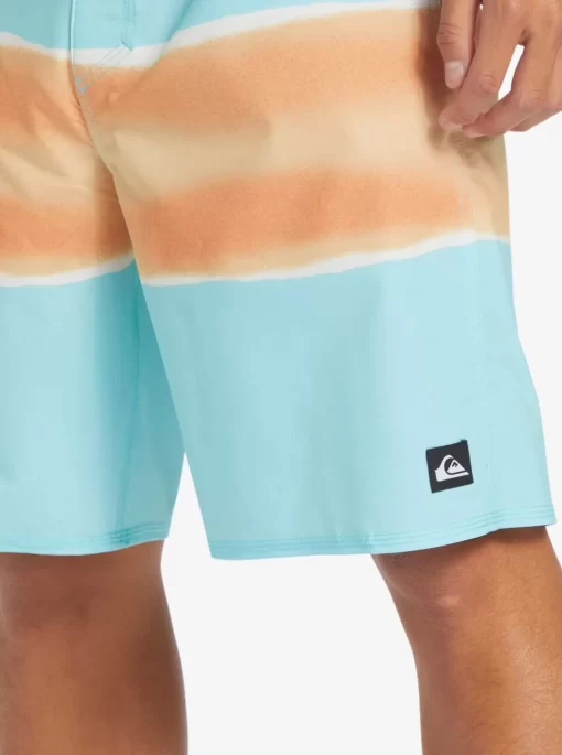 Mens Quiksilver Boardshorts | Surfsilk Air Brush 19" Boardshorts