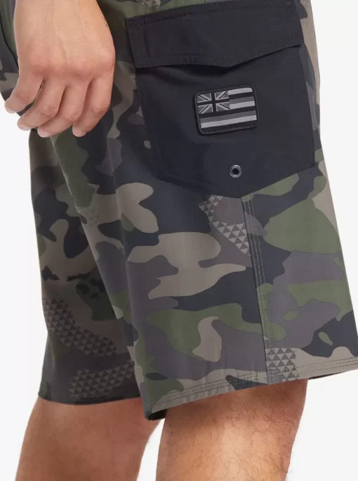 Mens Quiksilver Shorts & Amphibians | Surfsilk Hawaii Camo 21 21" Boardshorts