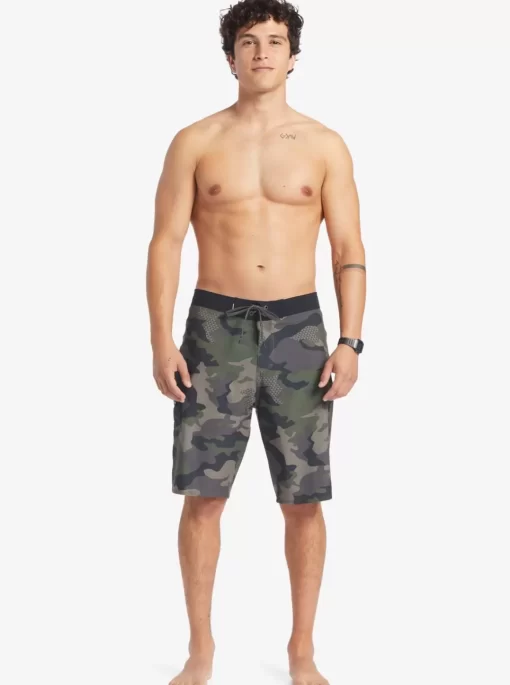 Mens Quiksilver Shorts & Amphibians | Surfsilk Hawaii Camo 21 21" Boardshorts