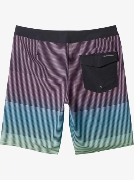 Mens Quiksilver Boardshorts | Surfsilk Massive 20" Boardshorts