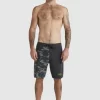 Mens Quiksilver Boardshorts | Surfsilk Mikey Arch 19