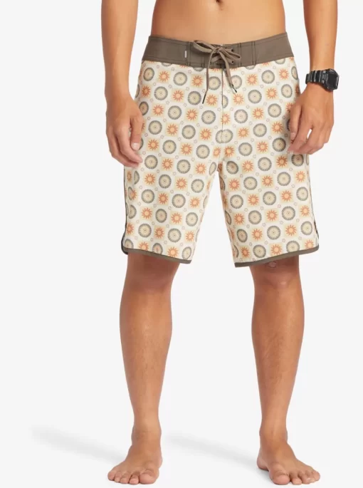 Mens Quiksilver Boardshorts | Surfsilk Scallop 19" Boardshorts