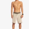 Mens Quiksilver Boardshorts | Surfsilk Scallop 19