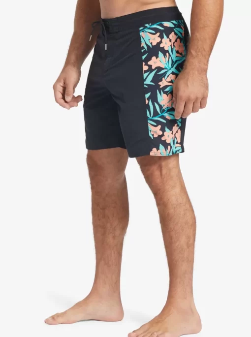 Mens Quiksilver Boardshorts | Waterman Cliffside Solid 19" Boardshorts